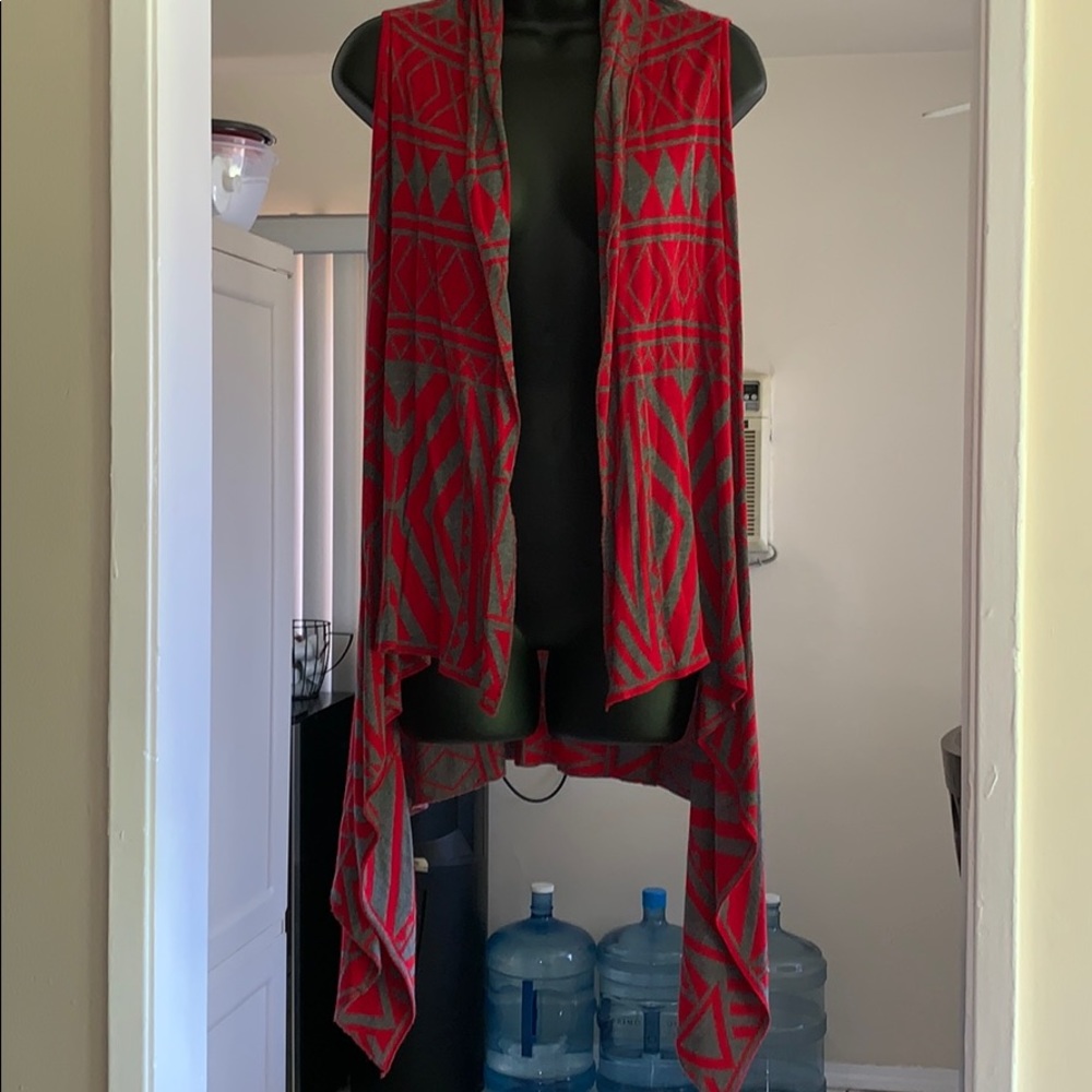 Geometric Sleeveless Duster